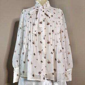 Beautiful Ann Taylor Button-up Bow-Neck Blouse NWT